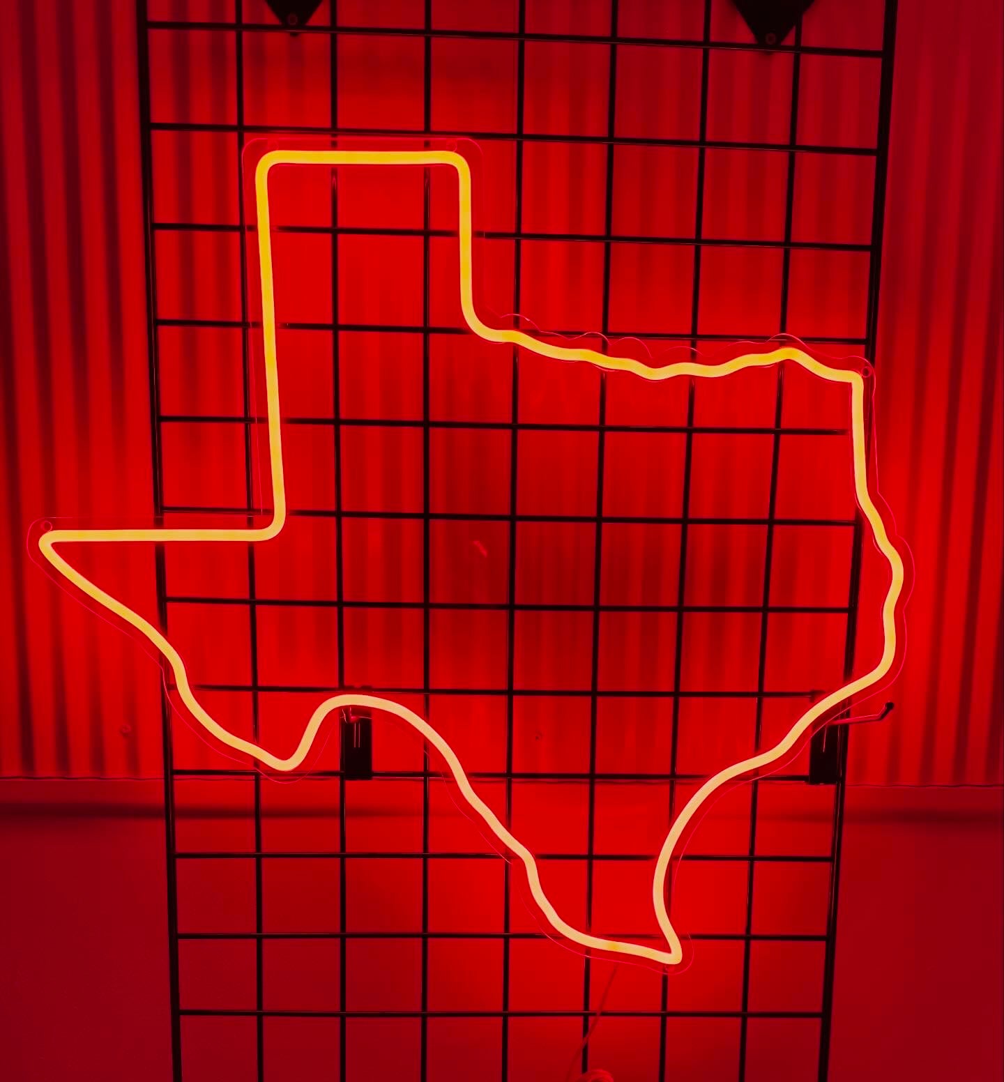 State of Texas Outline Custom Neon LED Sign featuring a glowing outline of Texas, ideal for Texas-themed decor and Lone Star State enthusiasts.